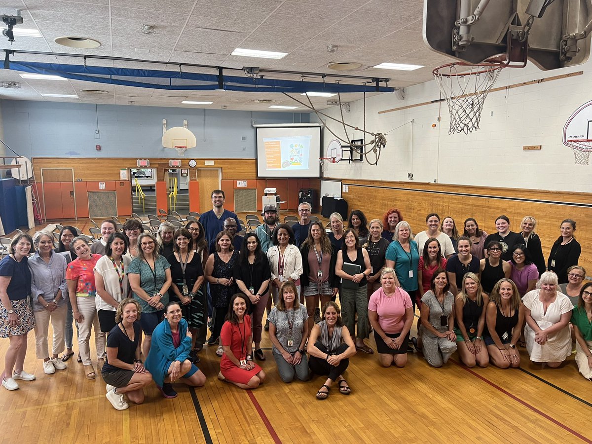 Happy Hollow staff is ready and waiting for our students to arrive! Have a great school year everyone!