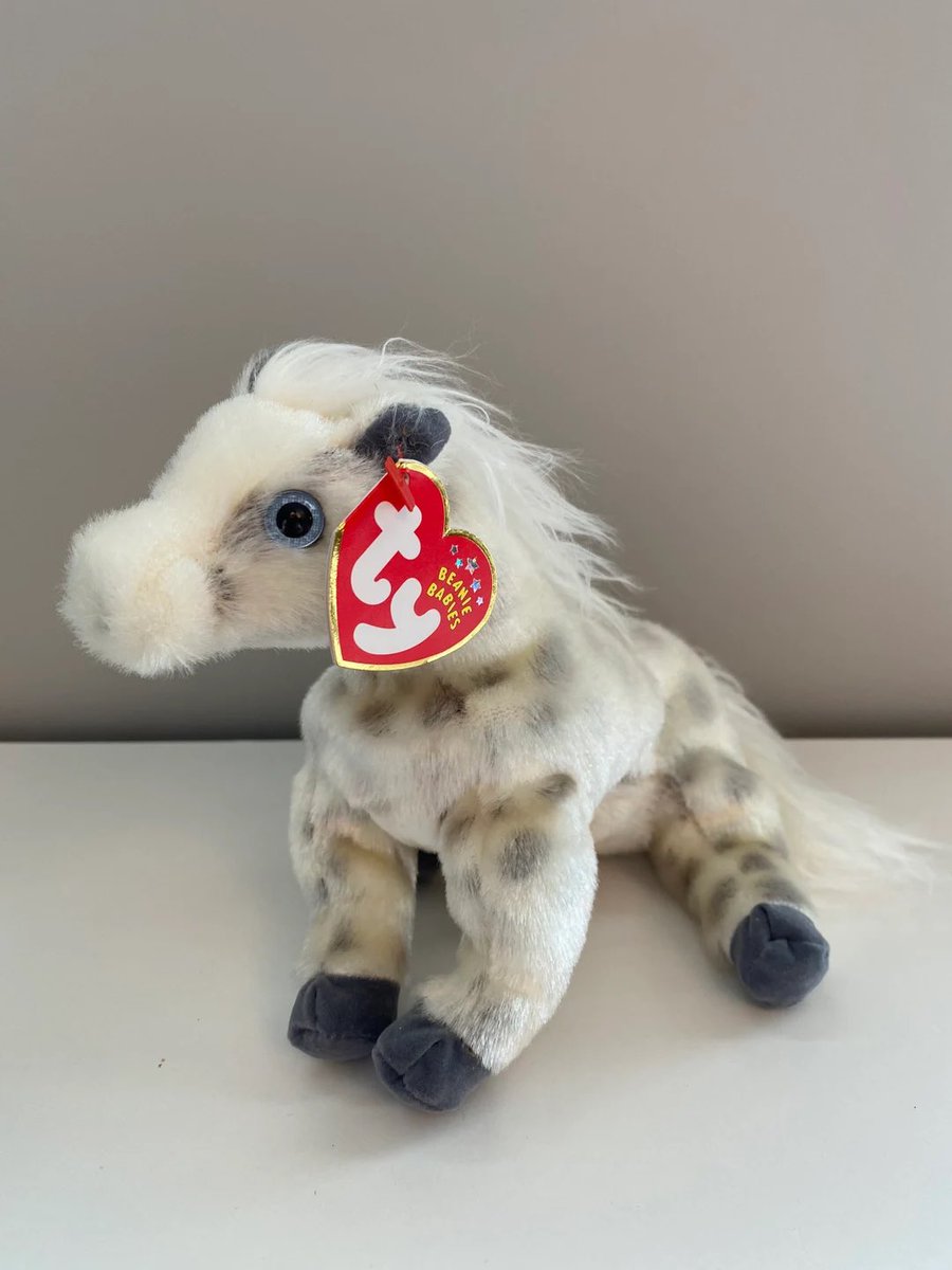 moowsiie's tweet photo. To be loved is to be changed…my beanie baby Lightning after 21 years of love :,) https://t.co/jEa4eHGPVN
