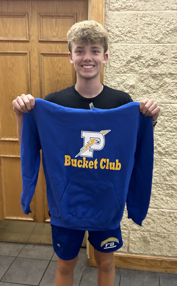 PhiloYouthBball's tweet photo. Freshman Carter Crabtree 10,000 made shots this off season. #ItsNotASecret #WhosNext @Katie14Crabtree @AndyCrabtree44 @PhiloBoysHoops @OhioFutureBoys @OhioFuture @PhiloAD https://t.co/WKSp5kHhO2