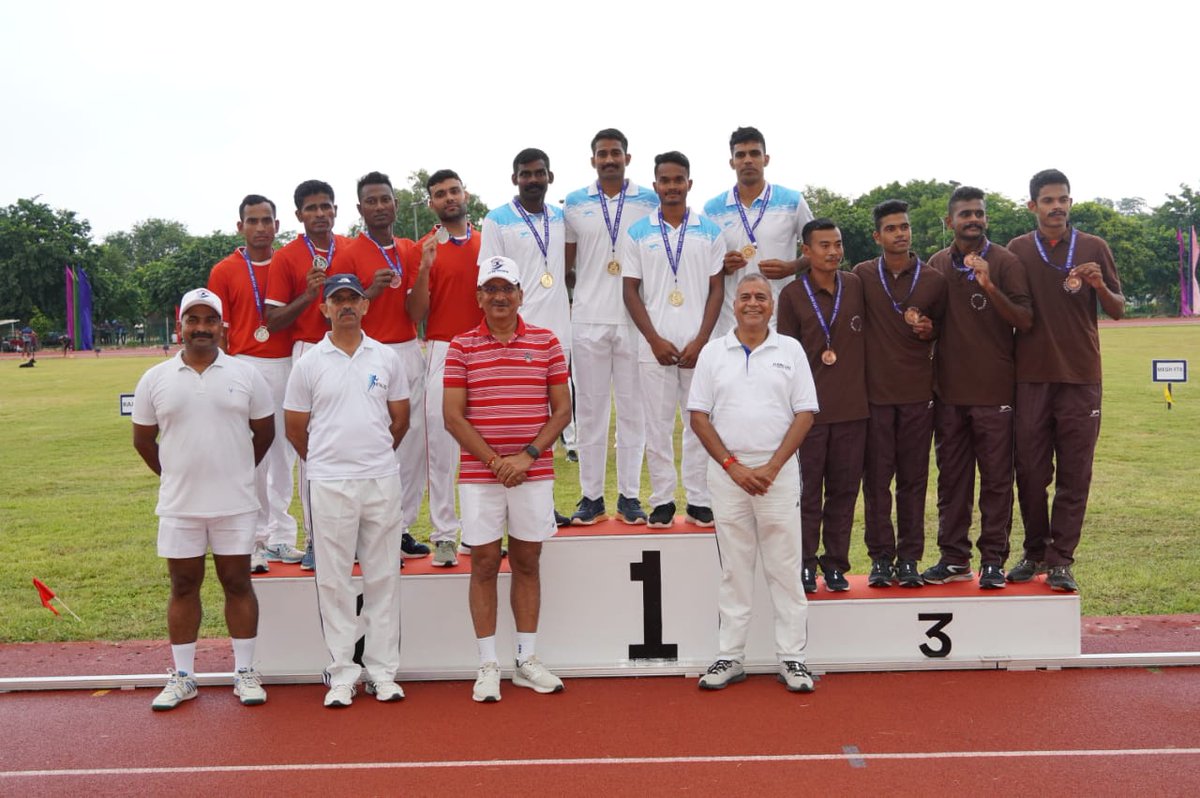 Glimpses of the 4th day of 44th IFAC -2023. Finals of Decathlon run, 400m run, 26 mile run, 1500m run, 4*100m relay, Javelin throw and Discuss throw events were organized. Jammu FTR stands  at 1st position as of today. Sh SP Tiwari, IG STC graced the occasion as chief guest.
#BSF