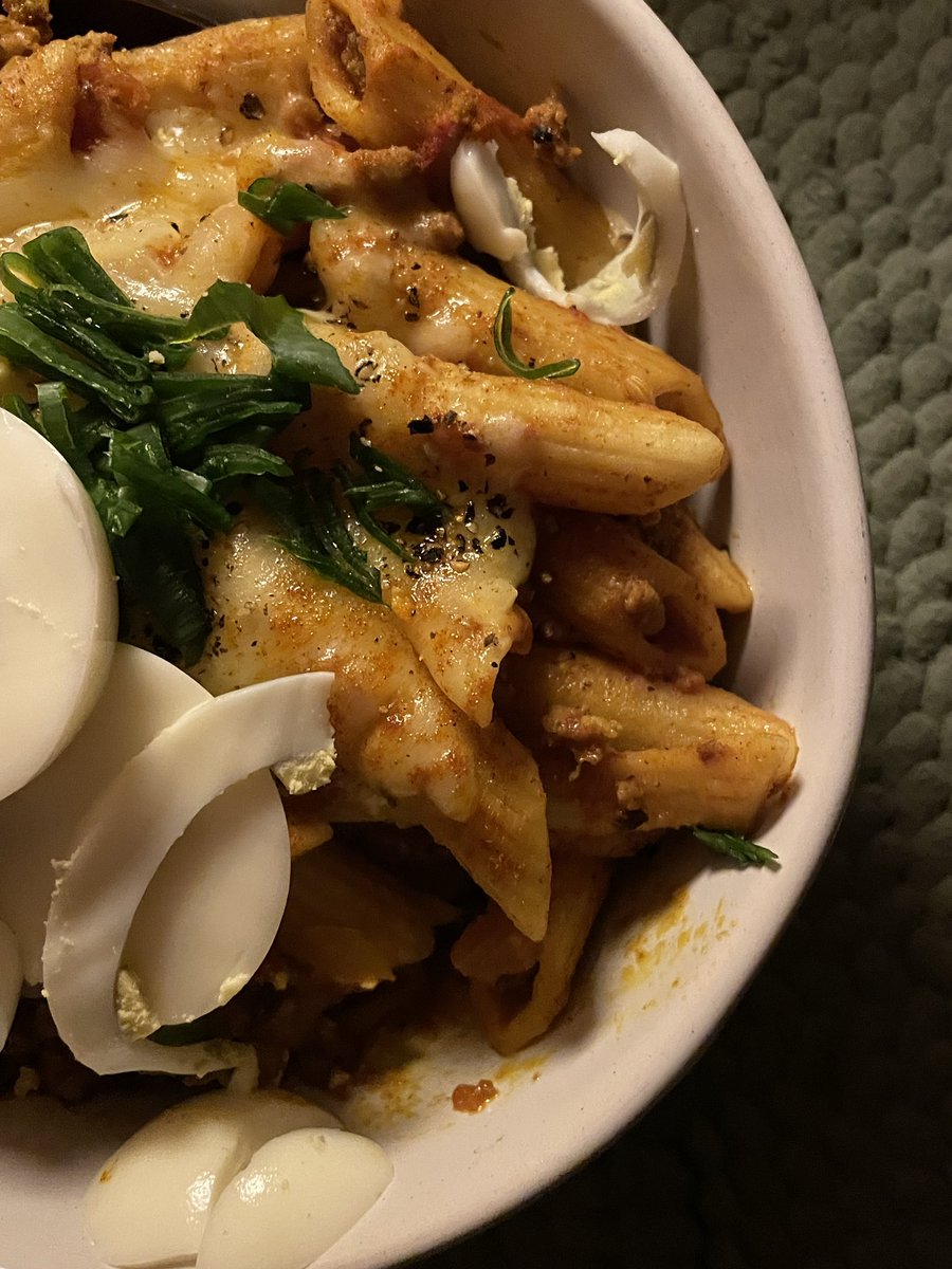 thebdrop's tweet photo. Food blogger energy https://t.co/XNw4tEToCX