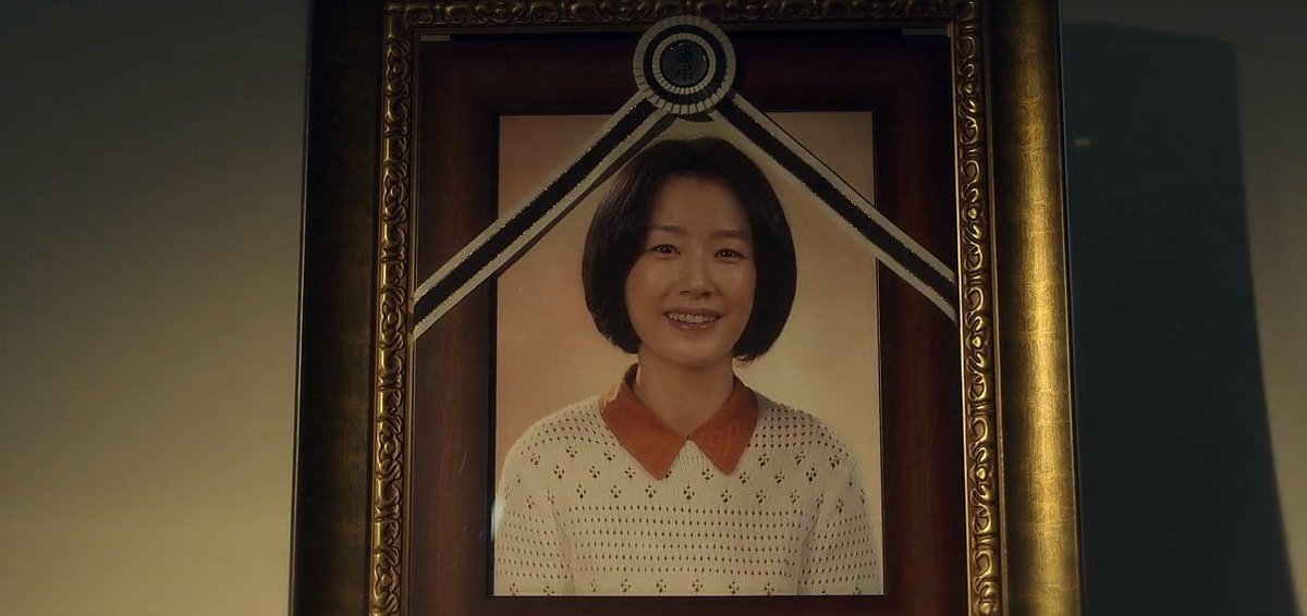 kdramadaisy's tweet photo. i will never move on from them my best parents 😭😭😭
#Moving https://t.co/H1wb1ziAJk