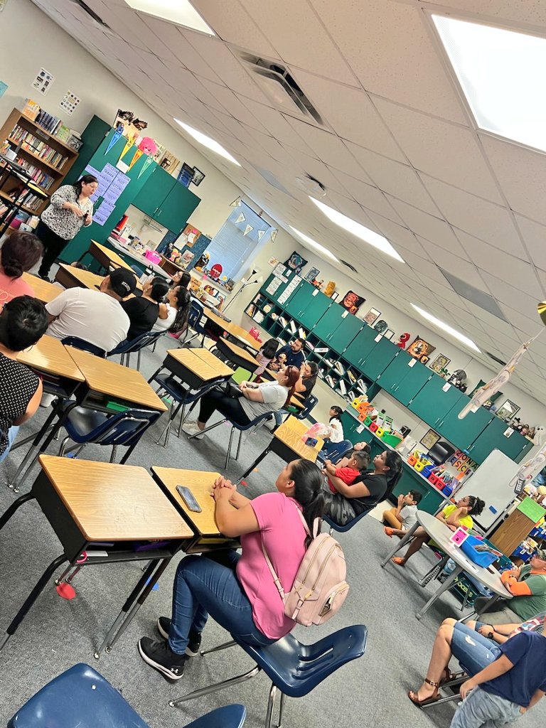 Sra. Carmona tweet media