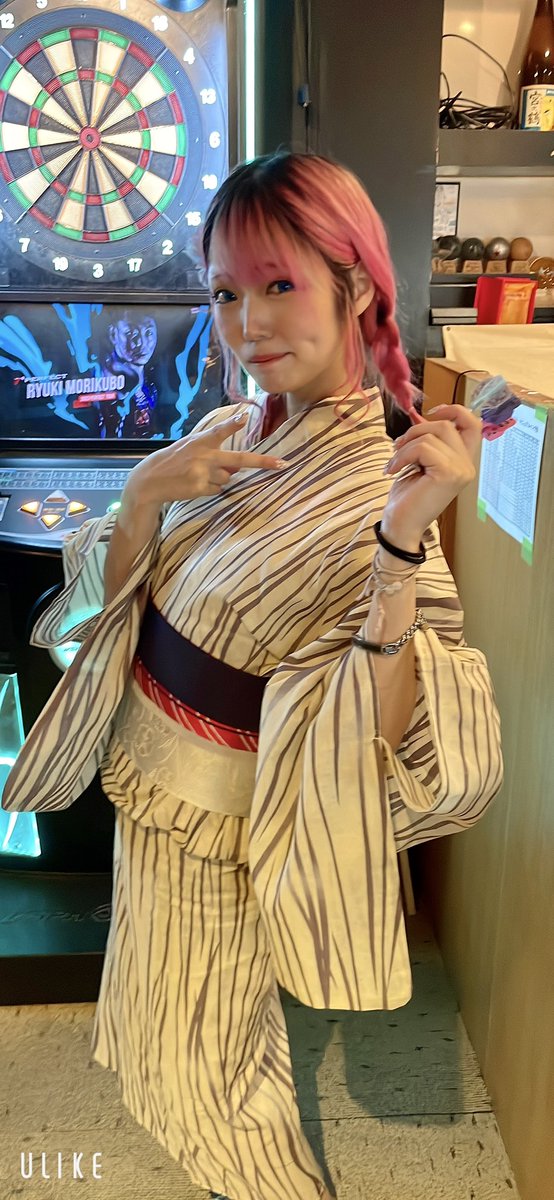 Sakura_Mocchini's tweet photo. もーちゃんチャレマat FirstPieceさんでした🎯

浴衣姿可愛すぎた🤣💕
私服が見れるのがここのイベントの醍醐味なんだけど、今回は季節感満載で最高だった👘💖

チャレマは不甲斐ない結果だったので
練習します(っ'-')╮ =͟͟͞͞🎯ﾌﾞｫﾝ
最近勝てない…ポスタ��コンプの道は厳しい💦

#牧野百花 https://t.co/mPKo2KmIOW