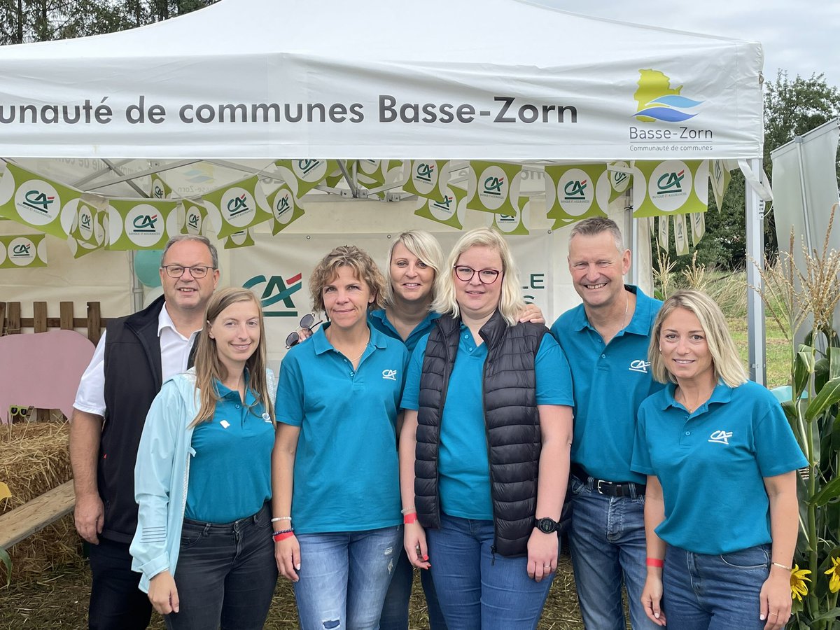 RiegerAC's tweet photo. Partenaire historique des @JeunesAgri_67 , le @CreditAgricole à participé dimanche dernier aux Terres en fête à Geudertheim organisées par les JA de Brumath. Vif succès de la manifestation et bon courage aux laboureurs pour la finale Régionale https://t.co/jZryou7x76