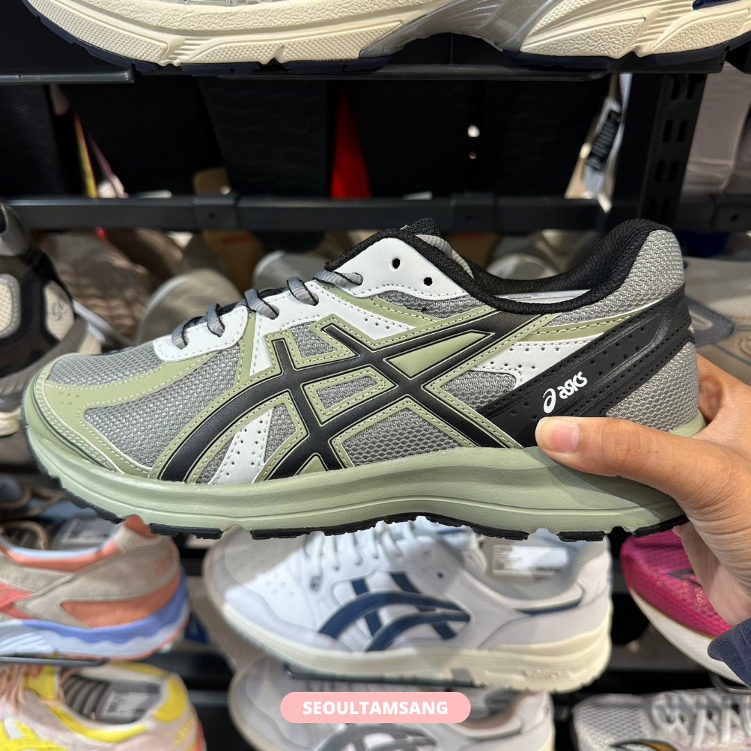 seoul_tamsang's tweet photo. โซลตามสั่งรับตามหารับหิ้วรับกด ASICS ทุกรุ่นที่หาได้จากเกาหลีเลยนะคะ 💌
ทั้งราคาหน้าช้อปหน้าเว็บ หรือ จะเป็นรุ่นหายาก ไซส์หายาก ราคา Resell ต่าง ๆ ก็รับหมดเลยค่ะ
สนใจรุ่นไหนสามารถทักมาสอบถามได้ตลอดเลยนะคะ 💗✈️
#พรีออเดอร์เกาหลี #พรีเกาหลี #ASICS #ASICSKorea https://t.co/hlLwWZDQ5c