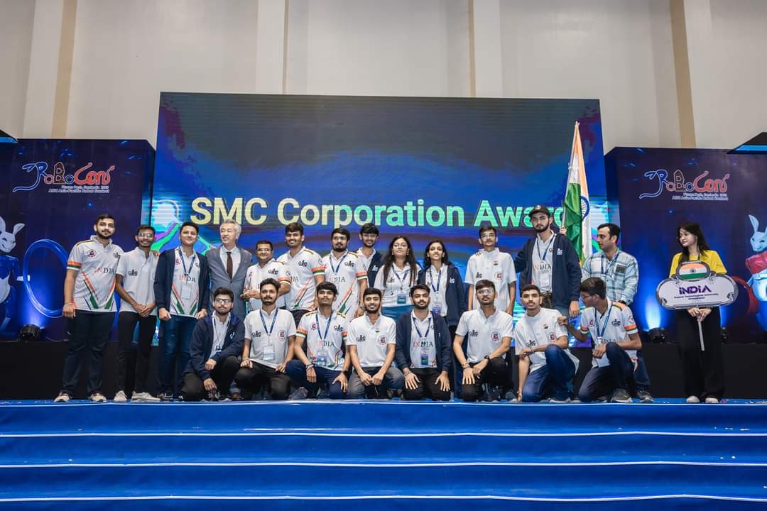 gtuoffice's tweet photo. Gujarat Technological University has secured the 6th Rank in ABU ROBOCON 2023 and received the "SMC Corporation Award" for Great Technical Skill and Accurate Robots.
#Congratulations 
#GTU #GRC #SMCCorporation https://t.co/h7g1UsKf7n