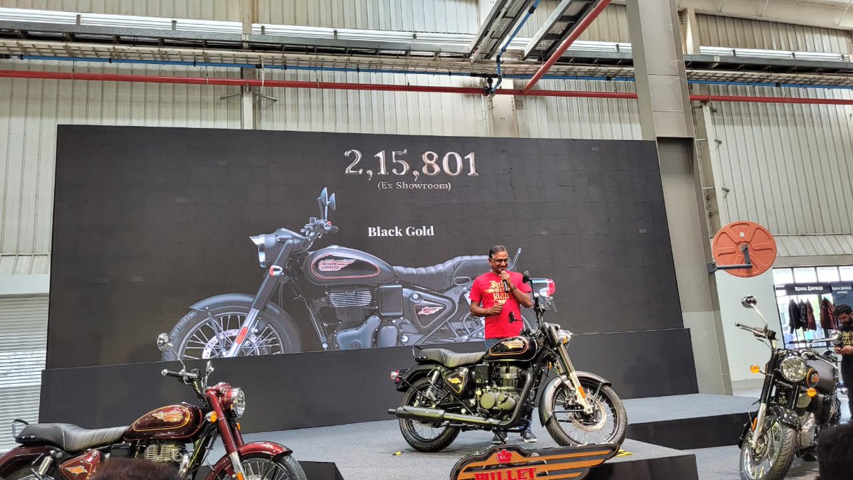 arpitmahendra3's tweet photo. The new 2023  @royalenfield #Bullet350 goes on sale at a starting price of Rs 1.73 lakh. Top variant priced at Rs 2.15 lakh. That's some really good pricing! What do you think? https://t.co/nEQs94hvm1
