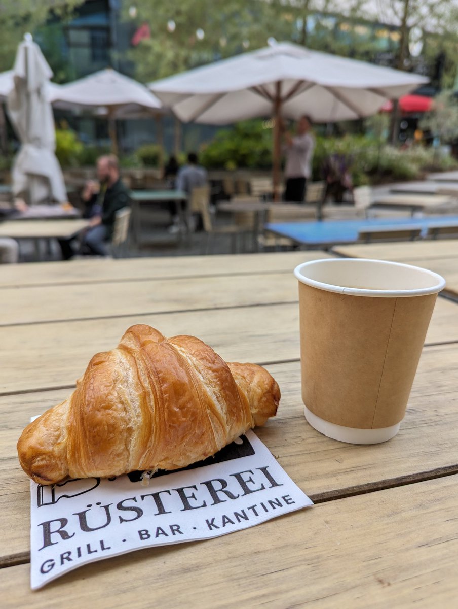 nkellerns's tweet photo. Lovely day for a 🥐 and even more great talks at the @frontzurich https://t.co/0sw44gNquB