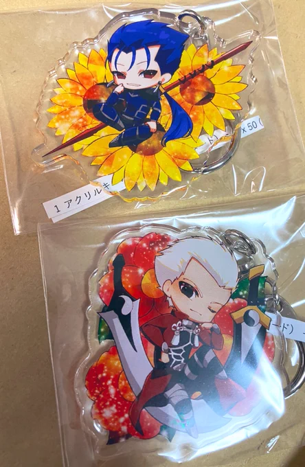 わ!!見て見て!友達の誕生日プレゼントのために作ったアクキー!めっちゃかわいい〜喜んでもらえるといいな… 