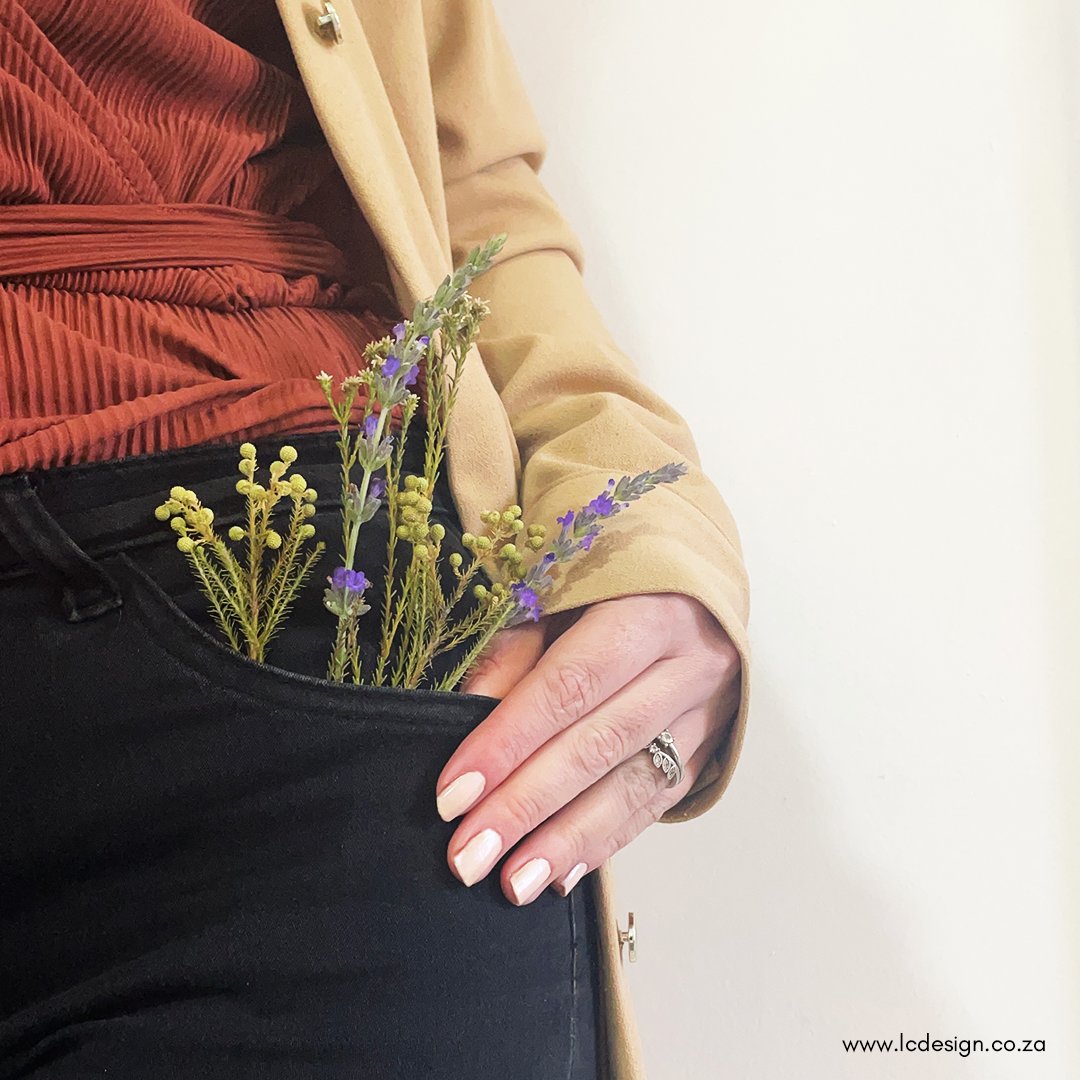 LCDesign10's tweet image. ∙∙ Blooming Beautiful  🌸 🌻 🌷∙∙

May this season bring you renewed hope, inspiration, and a sense of wonder. 🌸🌱🌞 Let's step into Spring with an open heart, an open mind and the courage to take a leap every day. 

Happy Spring beautiful souls! 

#lcdesign #lcdesignsa