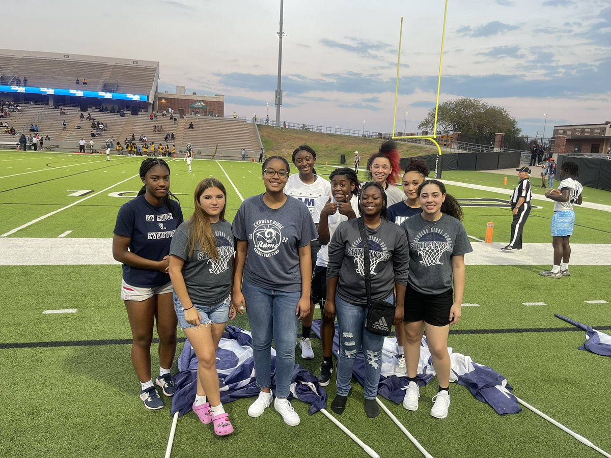RamNationGBB's tweet photo. Running for the Rams!! Beautiful night out at Pridgeon Stadium cheering on our football team & running the flags!! #GoRams #RamPride #RamLove
🐏 🔥 🏈 💙💚 https://t.co/sshxVgCDz6