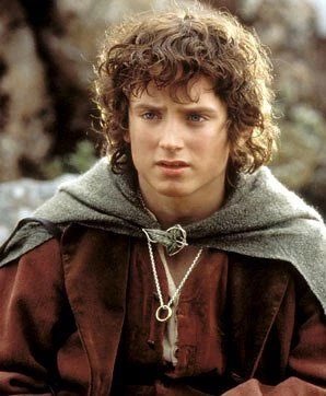 fav_asexuals's tweet photo. Frodo from Lord of the Rings is aro ace (headcanon) https://t.co/vNC2qAx5G0