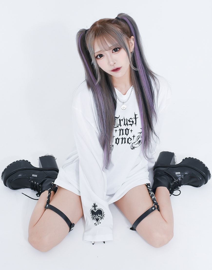 CIVARIZE 黒白 SILVER BULLET tシャツ 「CIVARIZE/シヴァーライズ」「キャット