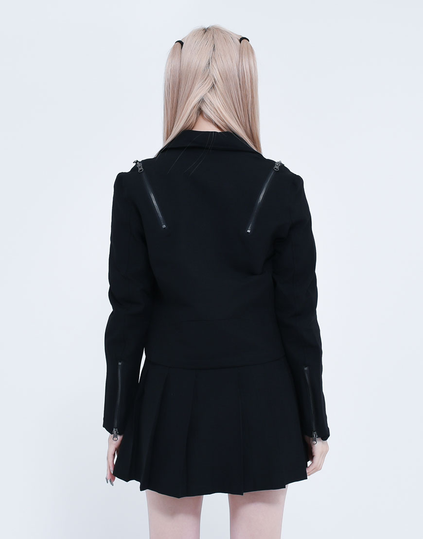 civarize_store's tweet photo. 【NEW ARRIVAL】

REFLEM【レフレム】
クロップドツイルライダースジャケット/全2色
16,280円(税込)

▼商品ページ▼
https://t.co/ZqVtnsCMRV https://t.co/yhmYK0vfPY