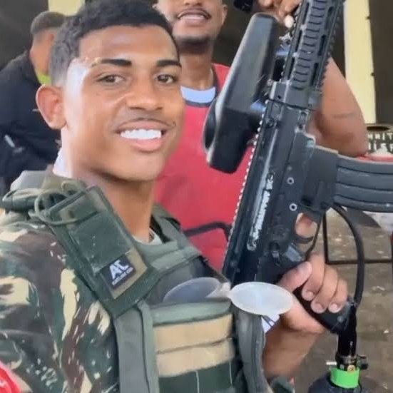 lima_vitor313's tweet photo. #NewProfilePic https://t.co/gRFfYqyiMZ