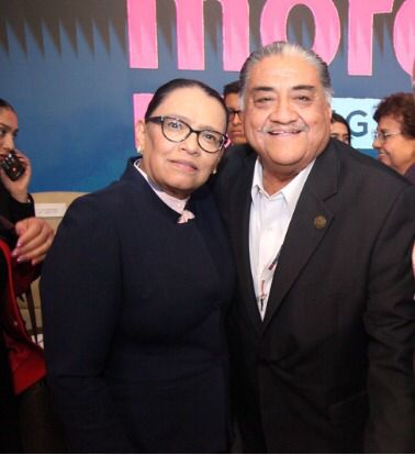 JBDiputado's tweet photo. El día de hoy en la sesión plenaria en la cámara de diputados tuve el gusto de saludar a mi amiga la licenciada Rosa Icela Rodríguez Velazquez Secretaria de Seguridad Pública y Protección Ciudadana, una excelente persona siempre trabajando por la seguridad de los Mexicanos. https://t.co/sF3G1A7mB9