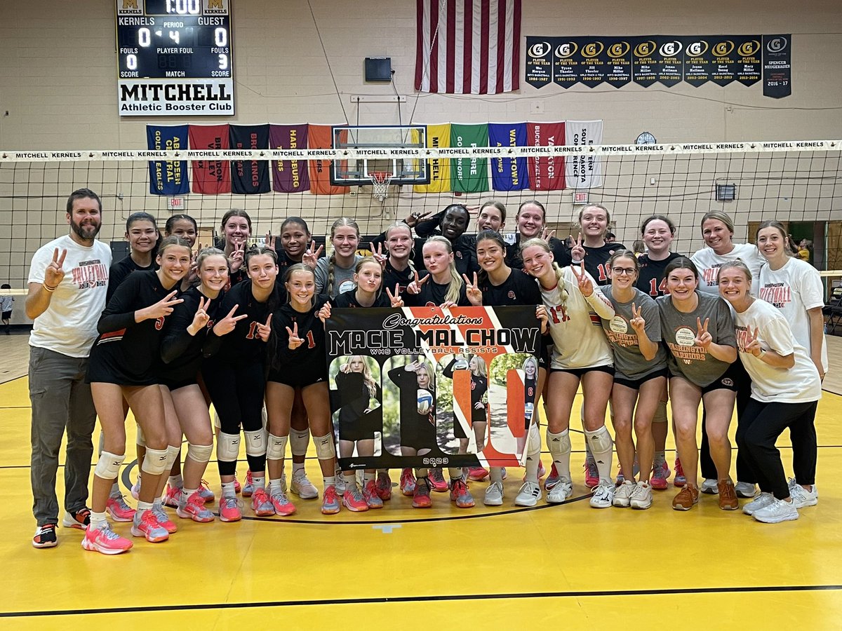 washington_vb's tweet photo. A win at Mitchell and a milestone for our girl, Macie Malchow! 2000 set assists in a career! So proud of this girl and can’t wait to see her next accomplishment! Go Warriors! https://t.co/Q5M4kGGc3g