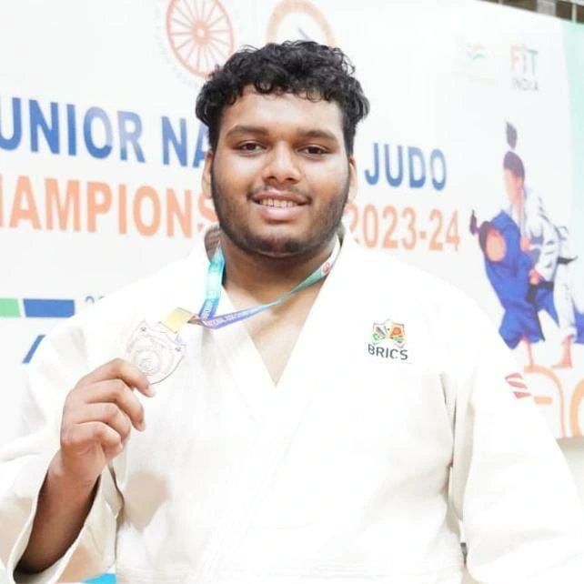 🏅#Medalalert
Congratulations to SAI STC PONDA GOA for continuing to shine at Judo. 

Following athletes have achieved medals at the ongoing Junior National Judo Championship 2023 at New Delhi. 

1. Om Hingmire - 55kg -Bronze Medal 🥉

2. Aditya Parab - 100 kg - Bronze medal 🥉