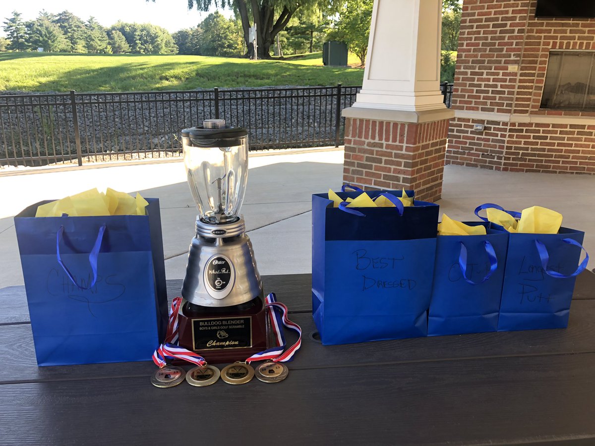 OFgirlsgolf's tweet image. Bulldog Blender Results 🐶 

2023 Back 9 Champions
Shooting a -6 under par, 29:

Samantha Torres
Quade Hess
Lucas Hand

Great job Champs!!!

@OFBoysGolf1