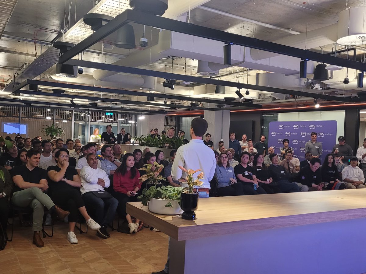 Standing room only for our @awscloud Generative AI Accelerator Demo Day last night at the gorgeous @stoneandchalk Scaleup Hub. Immaculate vibes all round and that’s a wrap!