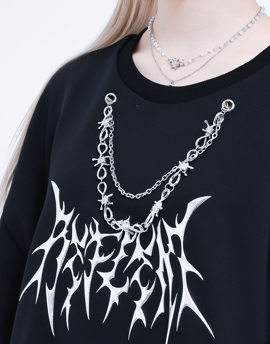 civarize_store's tweet photo. 【NEW ARRIVAL】

REFLEM【レフレム】
チェーン付きメタリックロゴプルオーバースウェット/全2色
12,980円(税込)

▼商品ページ▼
https://t.co/Vf8JKfD0Hu https://t.co/sOmsAXrV8h