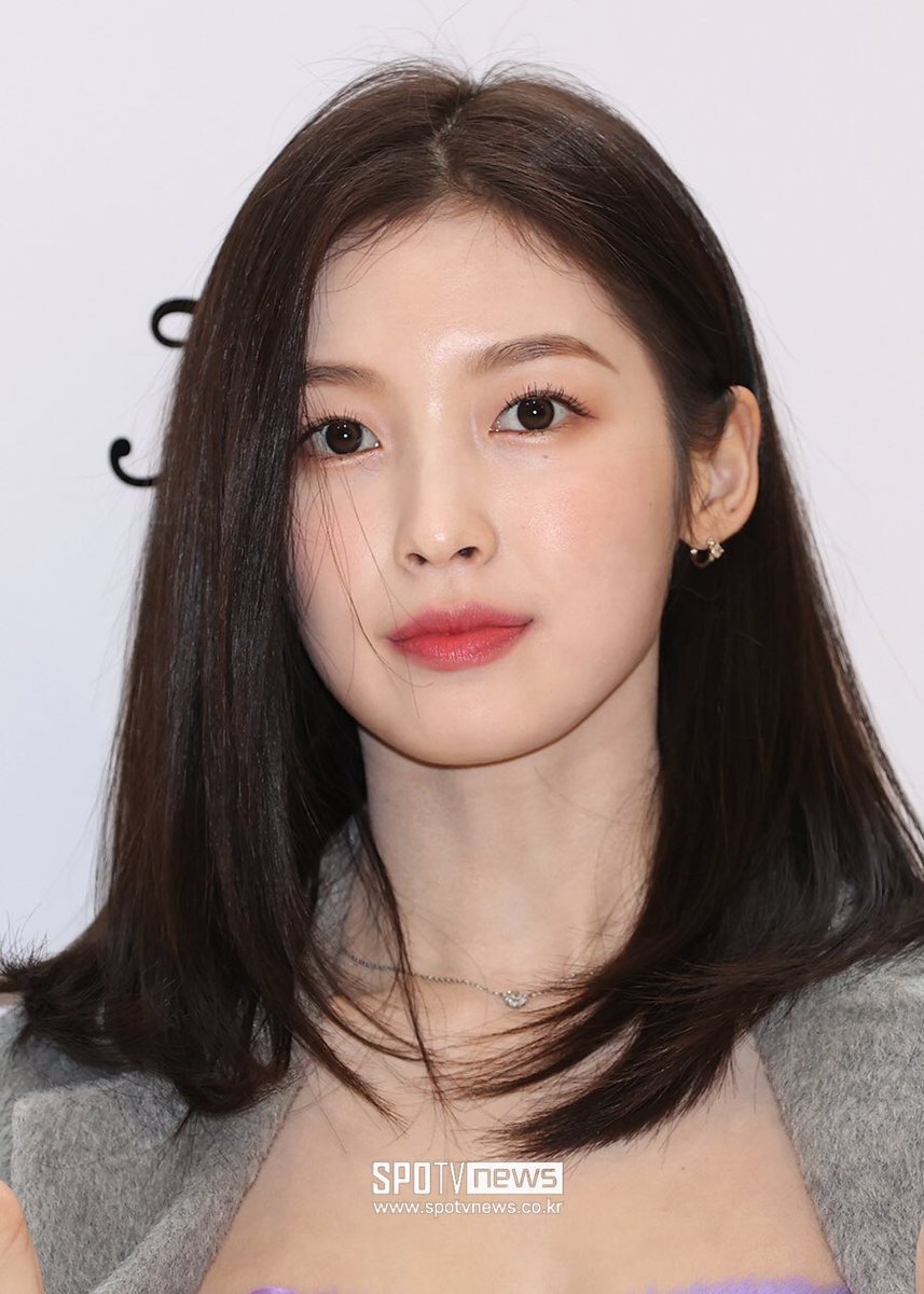iconickdramas's tweet photo. #Arin is reportedly cast to star in a fantasy thriller drama joining #LeeSooHyuk!

#SLine depicts what happens when a 'red line' appears on top of a person’s head connecting them to anyone they have a physical relationship with. https://t.co/UsF3BLYVMG