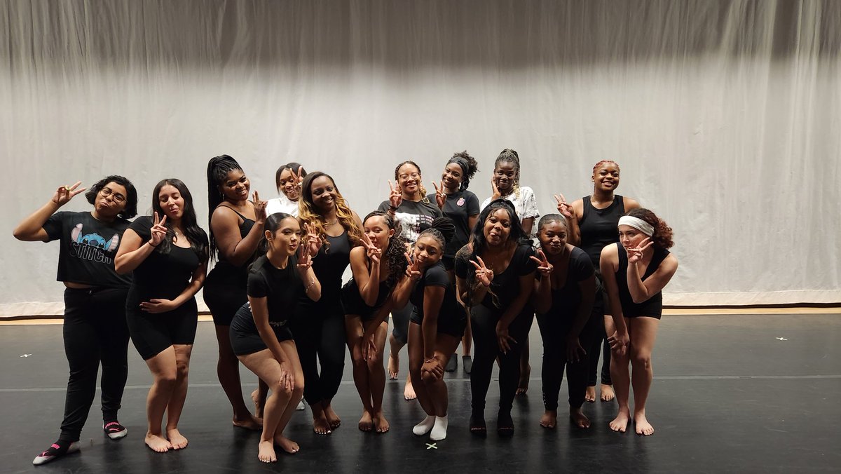 Christina Collins (@omhsdance) on Twitter photo Dance 3 & 4 started class off with expressing their WHY. There is so much talent in this group of young women! #OMDANCE <a href="/terri_moses/">Terri Moses</a> <a href="/ElliotFlam/">Elliot Flam</a> <a href="/koehler_laura/">Laura Koehler</a> <a href="/OMHS_Eagles/">OwingsMillsHS</a> <a href="/OmhsVPA/">OmhsVPA</a> Dance 3 & 4 started class off with expressing their WHY. There is so much talent in this group of young women! #OMDANCE <a href="/terri_moses/">Terri Moses</a> <a href="/ElliotFlam/">Elliot Flam</a> <a href="/koehler_laura/">Laura Koehler</a> <a href="/OMHS_Eagles/">OwingsMillsHS</a> <a href="/OmhsVPA/">OmhsVPA</a>