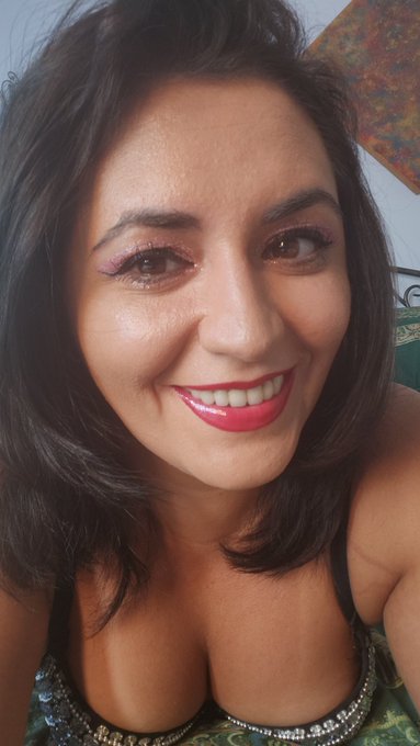 In maximum 1 hour I 'll be live https://t.co/h6OaHWQ1W6<a href="/tag/webcam"class="tags"><span>#webcam</span></a><a href="/tag/milf"class="tags"><span>#milf</span></a><a href="/tag/solo"class="tags"><span>#solo</span></a><a href="/tag/hitachi"class="tags"><span>#hitachi</span></a><a href="/tag/femalemasturbat"class="tags"><span>#femalemasturbat</span></a>