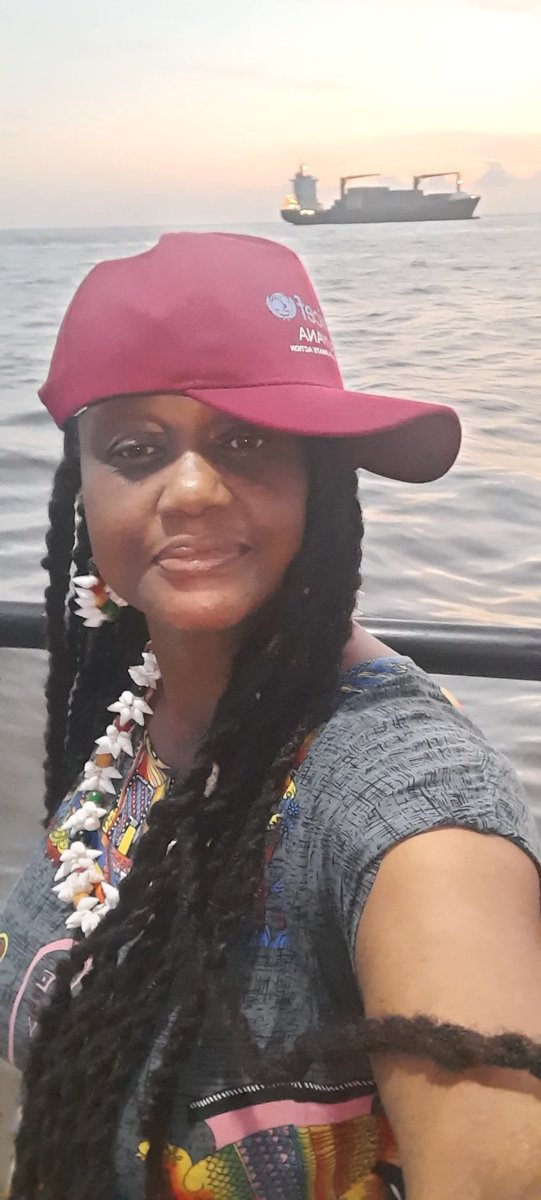nicolecole38's tweet image. #thursdayvibes❤️💛💚✌️🔥🔥🔥 #hotfire🔥🔥🔥🔥🔥🔥🔥 #watertherapy💦💦💦💦📷🏊🌞 #highermeditations❤️🧘🏾‍♀️🥂☀️🏊🏾‍♀️🚣‍♀️🚤🏖 #blackwomenwinning👑❤💛💚😁😆🥰 #madamepresident💁🏼nicolecole🥰😇😋🤩🦾