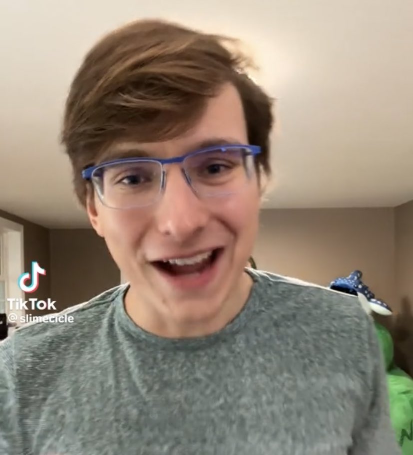 griancraft's tweet photo. breaking my silence he was so hot in this tiktok https://t.co/GUkw7oHuT9