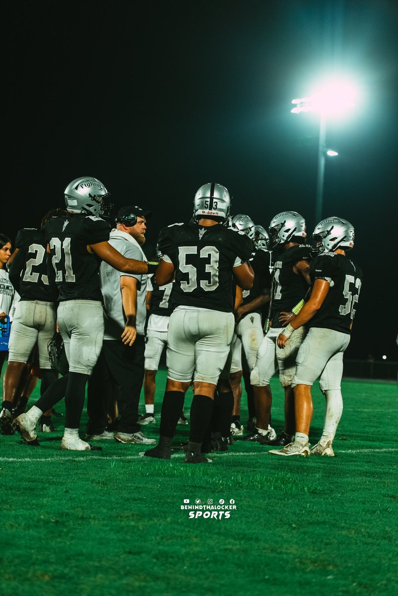 BehindThaLocker tweet media