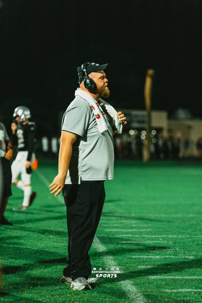 BehindThaLocker tweet media