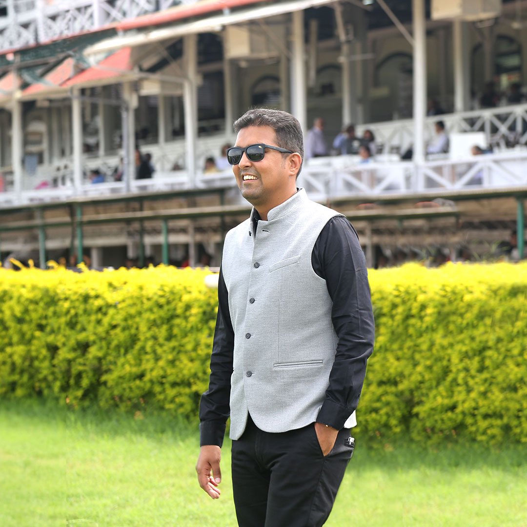 𝐇𝐚𝐫𝐝 𝐰𝐨𝐫𝐤 𝐢𝐬 𝐚 𝐩𝐚𝐫𝐭 𝐚𝐧𝐝 𝐩𝐚𝐫𝐜𝐞𝐥 𝐨𝐟 𝐭𝐡𝐞 𝐫𝐨𝐚𝐝 𝐭𝐨 𝐯𝐢𝐜𝐭𝐨𝐫𝐲 𝐛𝐮𝐭 𝐧𝐞𝐯𝐞𝐫 𝐠𝐢𝐯𝐞 𝐮𝐩 𝐚𝐧𝐝 𝐫𝐞𝐦𝐞𝐦𝐛𝐞𝐫 𝐭𝐡𝐚𝐭 𝐬𝐮𝐜𝐜𝐞𝐬𝐬 𝐦𝐚𝐤𝐞𝐬 𝐢𝐭 𝐚𝐥𝐥 𝐰𝐨𝐫𝐭𝐡 𝐢𝐭.