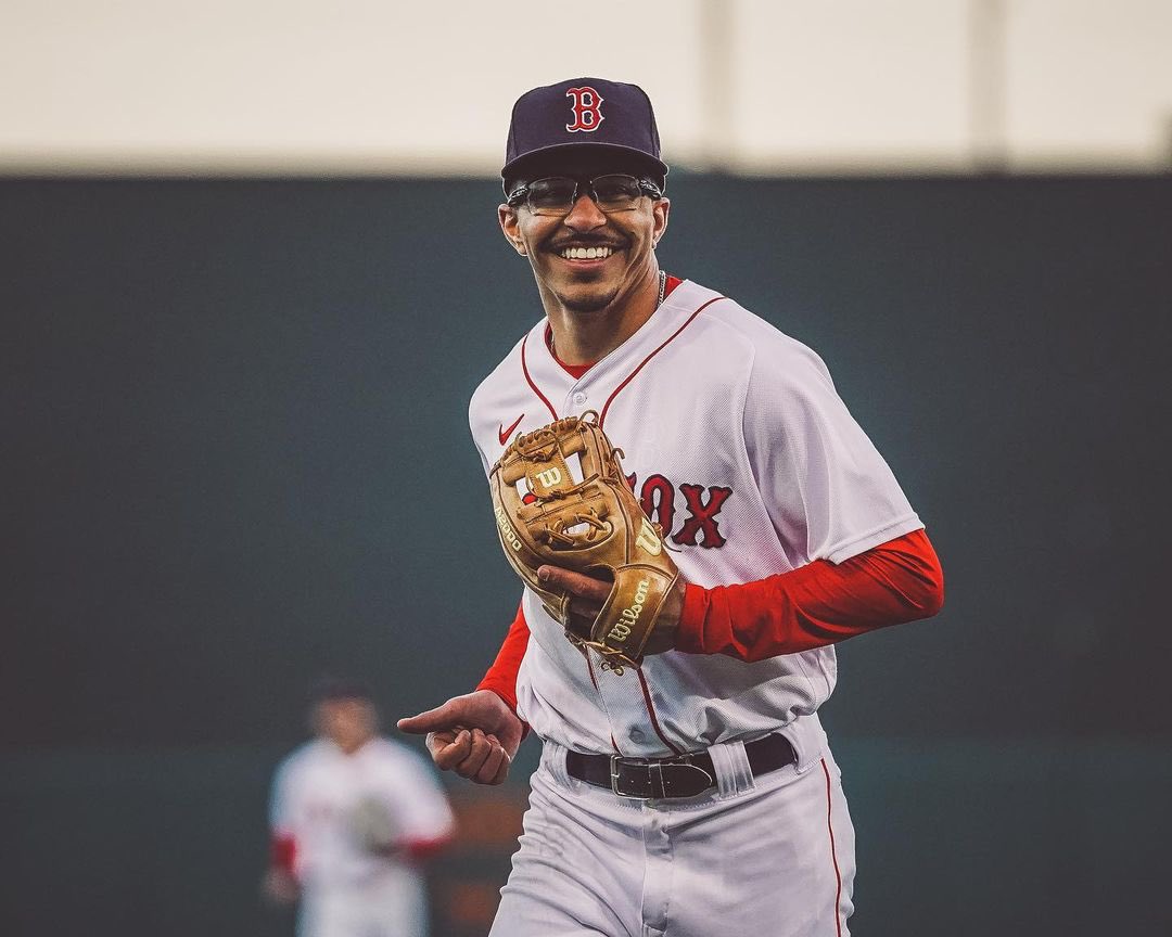 Congratulations to K.J. Hendricks, now with the Angels, for the ML Debut of SS David Hamilton. K.J. and the Brewers signed David in the 8th round of the 2019 MLB draft out of U Texas. David made his debut with the Red Sox on 6/22/2023 going 1-3 vs the Twins starting at SS