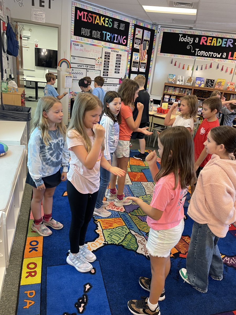 Mrs. Schaefer tweet media