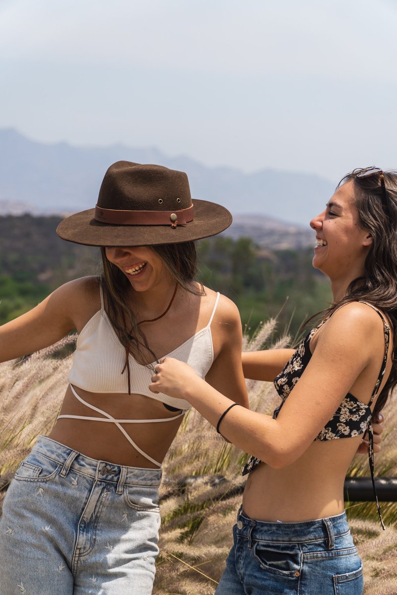 micabarroncast's tweet photo. Si hay una palabra que defina a mi mejor amiga en la lealtad 

Cómo te voy a extrañar mi N https://t.co/YI0rxz2iPr