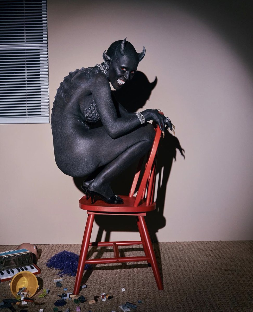 elmusicfeelings's tweet photo. ❌ Doja Cat propose « Demons », un nouveau single un peu plus street que les 2 premiers extraits de son album «  Scarlett ».

Vous validez ?? https://t.co/f5fCFpSdwc