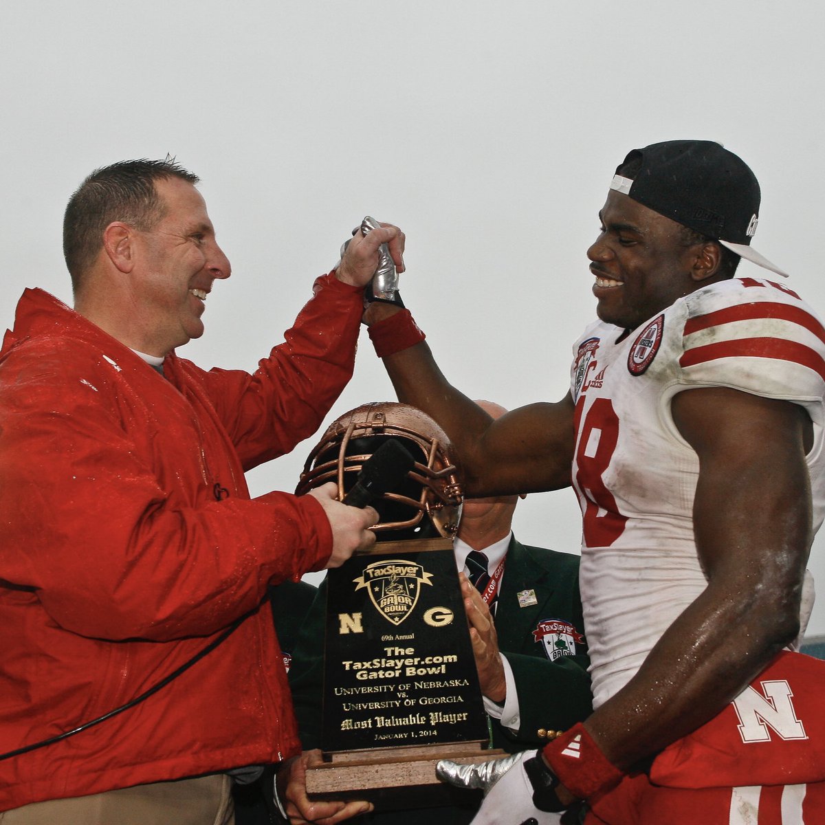 CFBReport's tweet photo. With Florida &amp; Nebraska struggling today, you have to wonder if they jumped the gun on firing some of their previous coaches.

Nebraska’s Overall Records:
Bo Pelini: 67-27
Nebraska Since Pelini: 38-57

Florida’s Overall Records:
Dan Mullen: 34-15 (Thrown Shoe Away)
Napier: 6-8 https://t.co/szzn4od4OA
