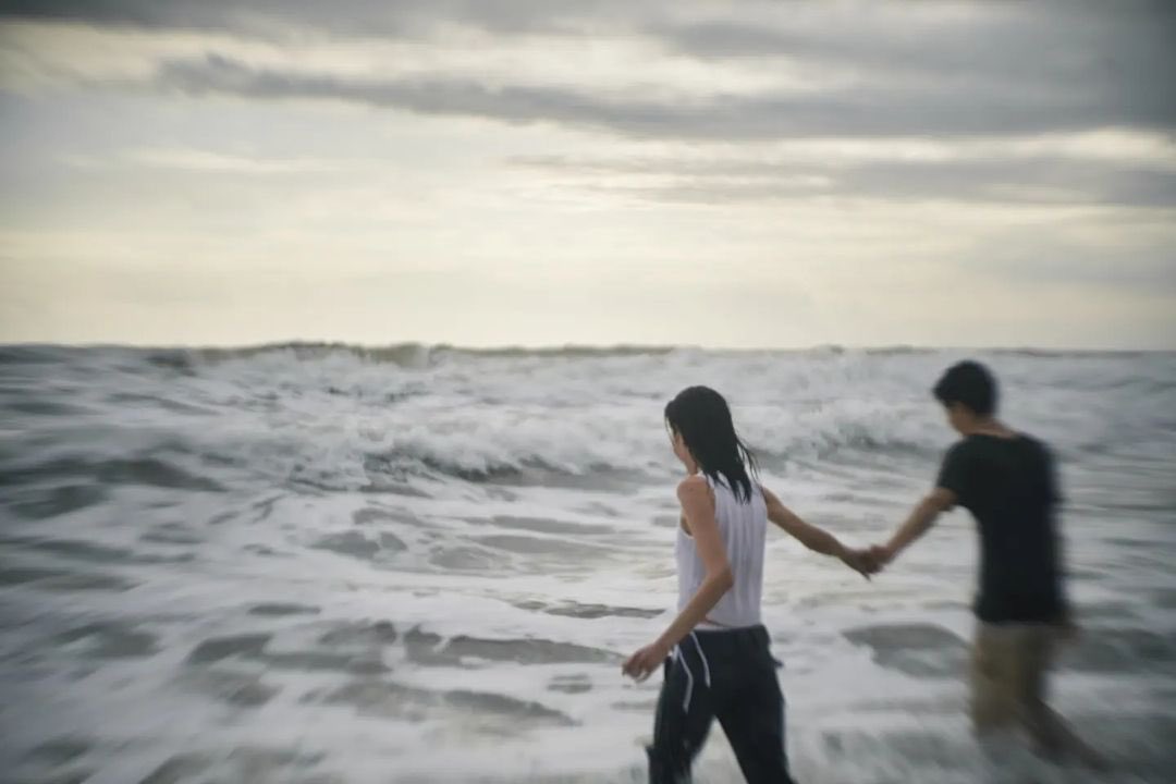 cri_khan's tweet photo. เพลงเพราะมาก mv ก็น่ารัก ชอบมาก😘
#EveryoneElseFades_OutNow
#EveryoneElseFades
#MarkTuan https://t.co/Ki7fuTG6eE