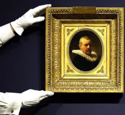 CafeconArte's tweet photo. A lo mejor deberíamos hacer los mismo con una fotaza de @Inde y @victorjuan 🙃

@sevegodina @PilarBernado 
Qué talento el de "Rembrandt Harmenszoon van Rijn"
👇
Subastados por 13,1 millones de euros dos retratos de Rembrandt ocultos desde hace 200 años  https://t.co/L1QNsBXcmD https://t.co/usvlFEt92s