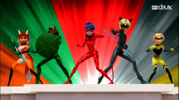 hexqueenn's tweet photo. ITS BEEN 8 YEARS FROM THE FIRST EPISODE OF MIRACULOUS LADYBUG???!!!!TIME FLIES SO QUICK https://t.co/F9LKE3axLm