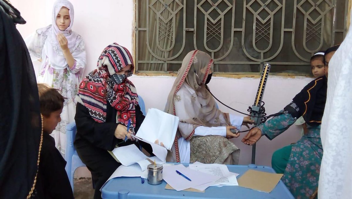 AKFWomenWing's tweet photo. الخدمت فاؤنڈیشن ویمن ونگ ضلع مانسہرہ کی جانب سے *آٸیں وطن سنواریں* مہم کے سلسلے میں میڈیکل کیمپ لگایا گیا۔ کافی تعداد میں خواتین میڈیکل کیمپ سے مستفید ہوئی۔

Bank AL-HABIB:5515008100055601-5 
Swift Code:BAHLPKKA 
Ph#:03324990429

#Alkhidmat #MedicalCamp #Healthcare #MedicalCheck https://t.co/Rj4qOBeHQv