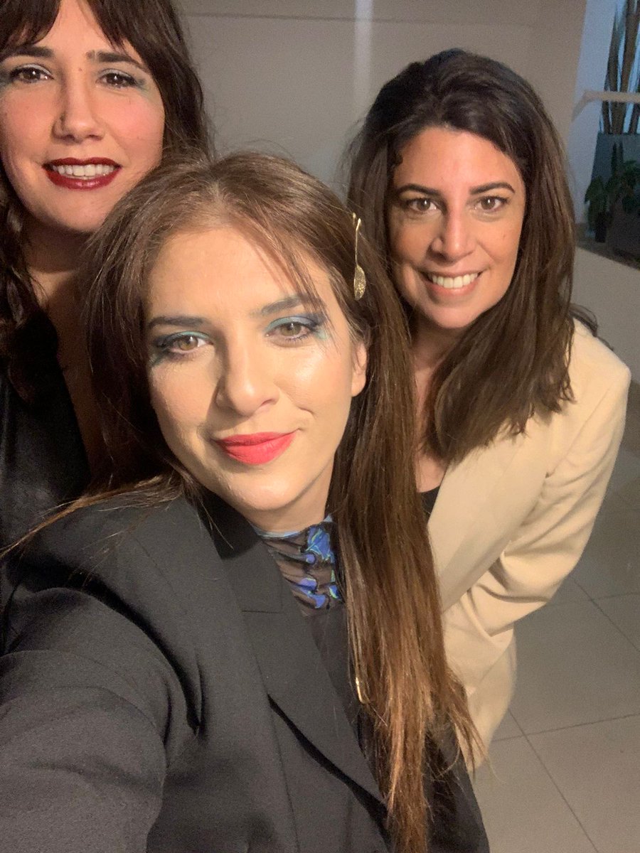 YCremasco's tweet photo. La previa #socias @olahub
@Agustina_Mor 
@vane https://t.co/XZaOXn2rQM