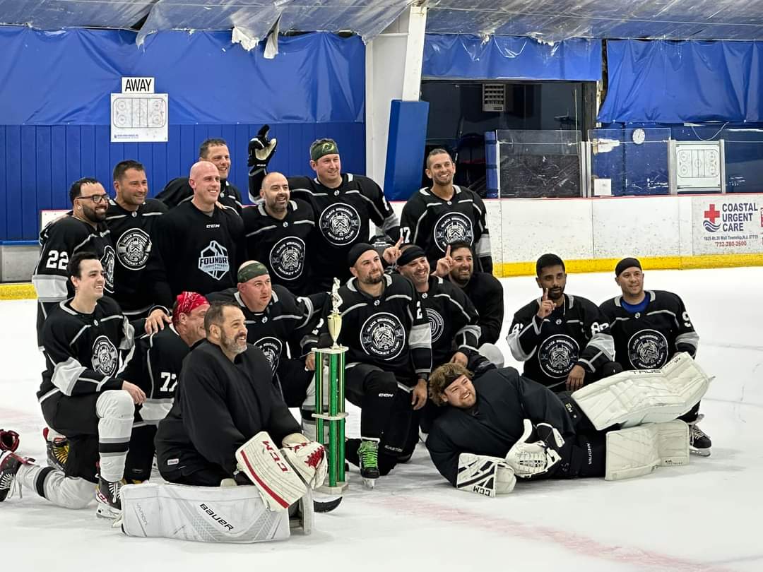 Congratulations to the Black Knights - winners of the JSA Summer 2023 Foundry League 🥅🏒