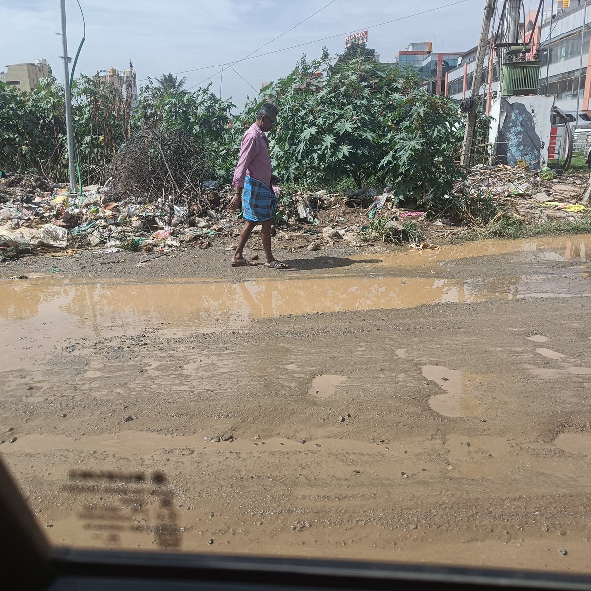 nehakoul07's tweet photo. Why go on moon when we have craters on our bangaluru roads! https://t.co/VgLL7KoQi0