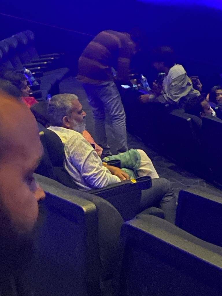 GulteOfficial's tweet photo. SS Rajamouli &amp; Rama Rajamouli are watching #Kushi at Prasad’s Imax along with several other film celebrities. https://t.co/ANp2C9uMIt