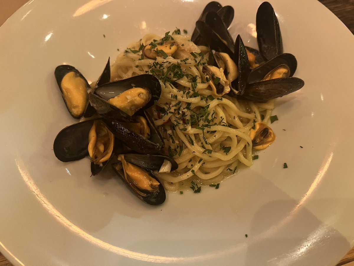 jucchandesu's tweet photo. .
.
L'IGNIS@恵比寿🤤🍽
.
.
#LIGNIS
#リグニス
#恵比寿グルメ #恵比寿ディナー
#グルメ巡り #ディナー巡り
#food #dinner
#日常垢 https://t.co/zE23ozWICP