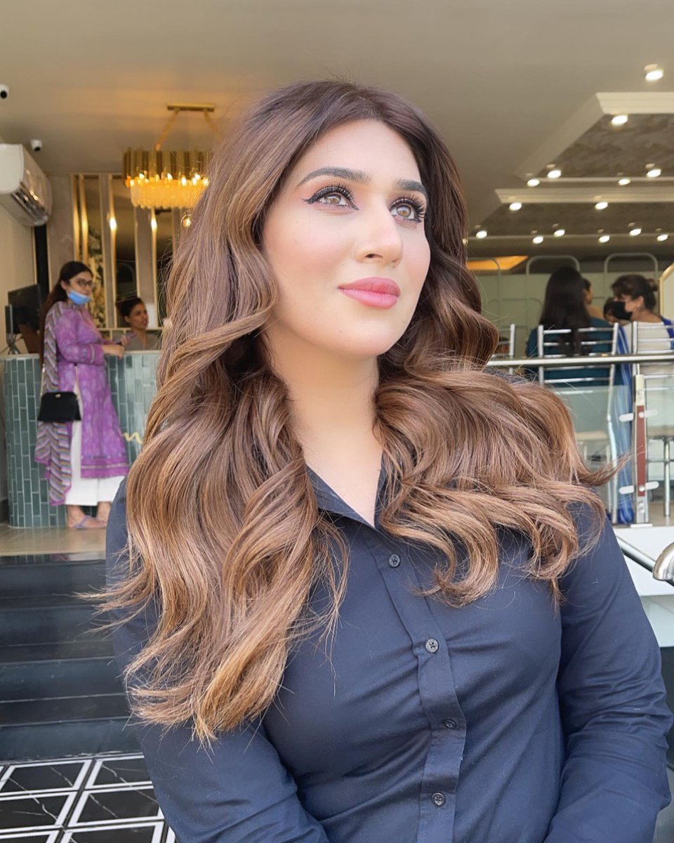 ShowbizAndNewz's tweet image. #Abeer