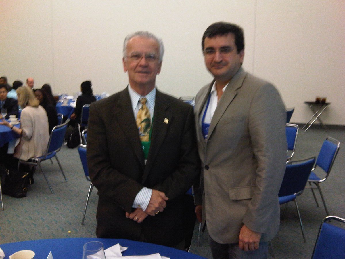 atrchian's tweet photo. Dr. Carlos Perez, A true Radiation Oncolgy legend. He will be missed😔 https://t.co/gKpBnb7WH3